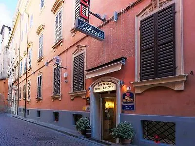 Western Liberta 3*