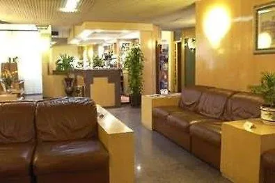 Western Libertà 3*