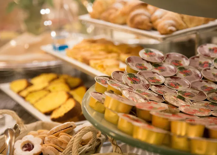 Western Liberta Hotell 3*