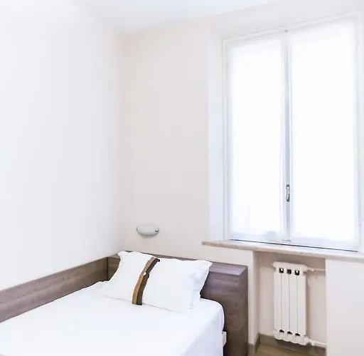 Western Liberta Szálloda 3*