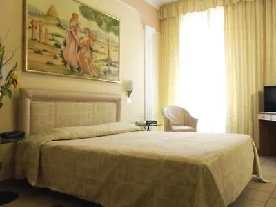 Western Liberta 3* Modena